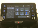 いまや必須装備「ナビゲーション」搭載!知らない場所に、スイスイッとドライブ。なんて便利な機能でしょうか?もう、これなしではハンドルを握れませんね!でも、運転中の操作は危険ですのでご注意ですね♪