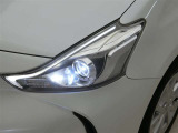 LEDヘッドライトです。デザイン性がよくとても明るいので、夜間の走行や悪天候でも安心です。しかも長寿命!