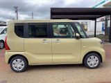 ご成約のおクルマ全て、エンジンオイルを交換してご納車させていただきます!また、点検時に消耗品の状態確認も行い必要に応じて新品交換させていただきます!