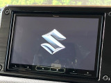 【ディスプレイオーディオ】お手持ちのスマートフォンとの連携で、ナビや音楽再生など各種アプリを使用可能。スマホに近い感覚でお使いいただけます♪