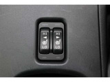 ■シートヒーター■ボタンひとつでシートがホカホカ。寒い冬でも快適にドライブ!