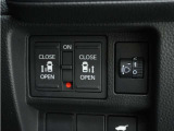 ◆両側電動スライドドア◆狭い駐車場でも乗り降りが楽々♪お子様が隣の車にドアを当ててしまう心配もございません!小さなお子様連れの方もこれで安心。
