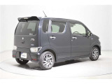 当店は全車『ロングラン保証』付!(1年間、距離無制限 HV車はHV保証付) 別途延長保証もご用意しております♪ ぜひ現車を確認にご来店ください