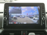 ドライブレコーダーの映像は、カーナビの画面に表示することも可能です。
