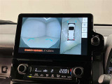 いまや必須装備「ナビゲーション」搭載!知らない場所に、スイスイッとドライブ。なんて便利な機能でしょうか?もう、これなしではハンドルを握れませんね!でも、運転中の操作は危険ですのでご注意ですね♪