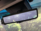 【デジタルインナーミラー】後席の大きな荷物や同乗者で後方が確認しづらい時でも安心!カメラが撮影した車両後方の映像をルームミラー内に表示。クリアな視界で状況の確認が可能です!