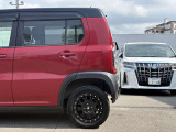 4WD/ディスプレイオーディオ/バックカメラ/シートヒーター/エンジンスターター/フルオートエアコン/積込タイヤアルミセット/プッシュスタート/スペアキー/ETC