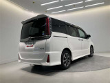 走りにこだわりながら収納力も持ち合わせたお車です。荷物を載せて軽快なドライブを楽しめますよ♪