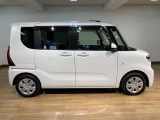 両側スライドドアで狭い駐車場や壁際でも安心です♪