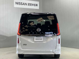 国家資格を持った整備士が車検整備又は、点検整備を完了してから納車しますので、安心してお使い頂けます。納車後1ヶ月無料点検も実施します、自社工場完備!経験豊かな整備士が丁寧に対応いたします。