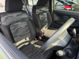 運転席側シートもご覧の状態です!!