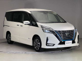 【車両状態証明書】査定協会公認のプロの検査員が公平かつ確かな基準で検査を実施。車両評価をもとに、安心しておクルマをお選びいただけます。
