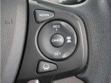 ◆アダプティブクルーズコントロール◆予め設定した車速内でクルマが自動的に加減速。前走車との適切な車間距離を維持しながら追従走行します。【LKAS】車線維持支援システムでステアリング操作を支援。
