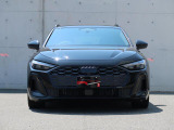 一目でAudiだと分かる特色を持つフロントマスク。