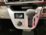 納車前にはプロのメカニックが、各部の点検を行います。ディーラーにしか出来ない品質、そしてサービスできっと満足していただけると思います!