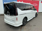 セレナ 1.4 e-POWER ハイウェイスターV 