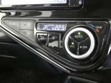 オートエアコン装備です。オートで空調を行ってくれるので車内は、とっても快適!だからドライブもさらに楽しい!