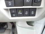 両側オートスライドドアで乗り降り便利です。(左側はオートステップ付)