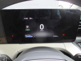 メーター内のカラーデイスプレイには運転をサポートする情報を表示します。