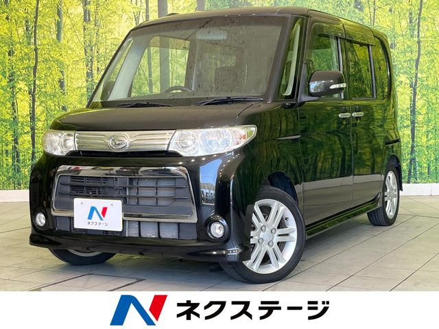 ダイハツ タントカスタム 