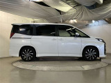当社でご購入頂いた全ての車両はご納車前、エンジンオイル交換・ワイパーゴム・ブレーキ点検・調整・その他確認の上ご納車いたします。