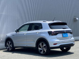 アフターサービスは全国のVolkswagen正規ディーラーで対応。遠方のお客様も安心してご購入いただけるよう、丁寧にサポートいたします。