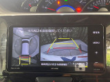 【パノラマモニター】専用のカメラにより、上から見下ろしたような視点で360度クルマの周囲を確認することができます☆死角部分も確認しやすく、狭い場所での切り返しや駐車もスムーズに行えます。