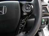 【アダプティブクルーズコントロール】設定した車速内でクルマが自動的に加減速。 前走車との適切な車間距離を維持しながら追従走行し、 ドライバーの運転負荷を軽減します!