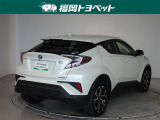 色は人気のホワイトパールクリスタルシャインです。