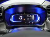 納車の前にはエンジンオイル、オイルエレメント、エアクリーナー、クーラント、バッテリー、ワイパーゴムのチェック又は交換を行います。