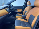 【車内ルームクリーニング済】専門スタッフにより車内はきれいにルームクリーニングを行っております。