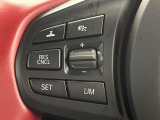 【レーダークルーズコントロール】高速道路での長距離走行が楽に!!自動で速度を保つクルーズコントロールが、衝突軽減システムと連携し、前方の車両を感知して車間を保つように速度調節してくれます!!