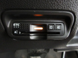今や標準装備になりつつあるETC車載器も装着されております。料金所を通過するときも楽々です。