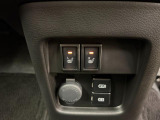 【シートヒーター】心も体も温めてくれるシートヒーター機能が付いています!寒い日でも快適に運転が出来ます♪