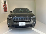 Jeep伝統の7スロットグリル