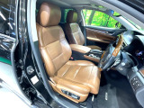 運転席シート廻りは使用感も少なく、良好な状態となっています。丁寧に使われていたことがよくわかりますね。
