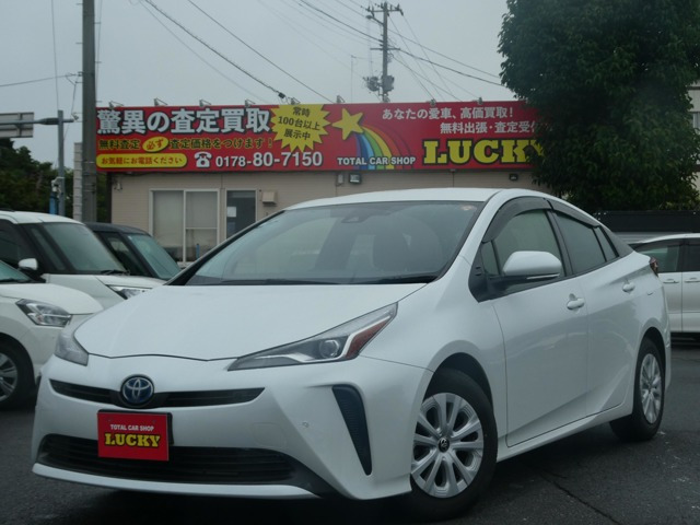 トヨタ プリウス 