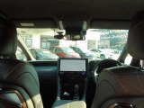 見通しのよいすっきりとした視界で、運転のしやすさは疲れにくさにも繋がりますよ♪