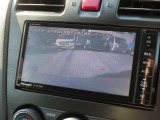 駐車が楽々、バックカメラついてます!ガイド線付きで駐車しやすいですよ!
