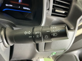 【オートライト(AUTO)】外の明るさをシステムが感知して、自動でヘッドライトが点灯します!ヘッドライトをつけ忘れを防ぐ便利機能です