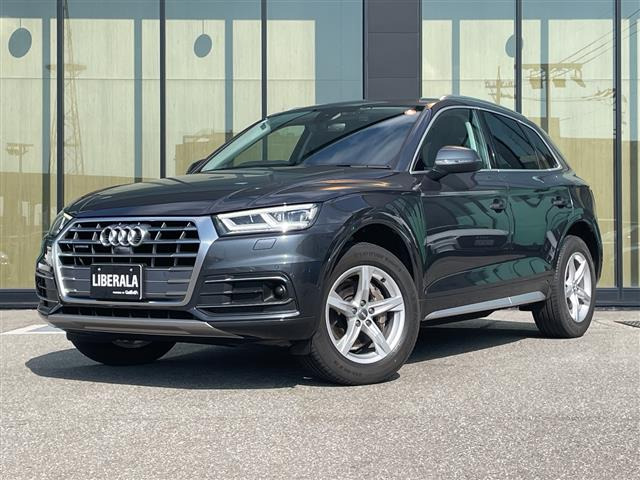 アウディ Q5 