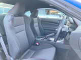 ドライバーによって運転しやすいポジションは異なり、あの車はどうなのか不安なこともありますよね。気になるお車は店頭で乗り込んでご確認いただけます♪