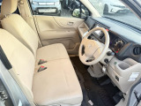 中古車にもボディーコーティング施工できます。一度ボディを磨いてから施工しますので、光沢のある綺麗な状態でお乗りいただけます。お気軽にご相談下さい。
