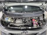 【エンジンルーム】エンジンの調子は良好です!ご納車前にはしっかりとオイル交換・その他油種類の点検補充をさせて頂きます。また、ガリバーでは修復歴のある車は販売いたしません。