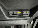 ETC車載器付きです。高速道路の料金所もスムーズに通過できます。