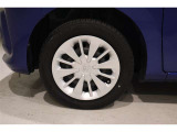 ■装着ホイール■  スチールホイール&車体デザインにマッチしたホイールキャップです。