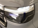 【オートライト(AUTO)】外の明るさをシステムが感知して、自動でヘッドライトが点灯します!ヘッドライトをつけ忘れを防ぐ便利機能です