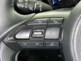 ステアリングスイッチ装備!運転しながら手元でオーディオの操作などができます。
