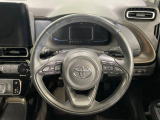 【純正革巻きステアリング】上質な革を使用することで、手にしっかり馴染みとても運転しやすいハンドルです♪