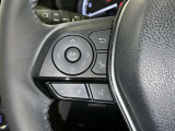 ステアリングスイッチ装備!運転しながら手元でオーディオの操作などができます。